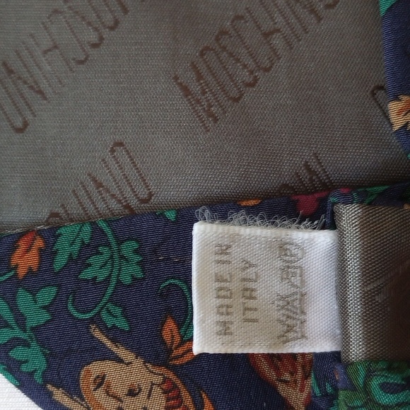 Moschino Cravatte Bacchus Silk Tie 58"  Made In Italy Navy Purple Teal - Picture 6 of 8